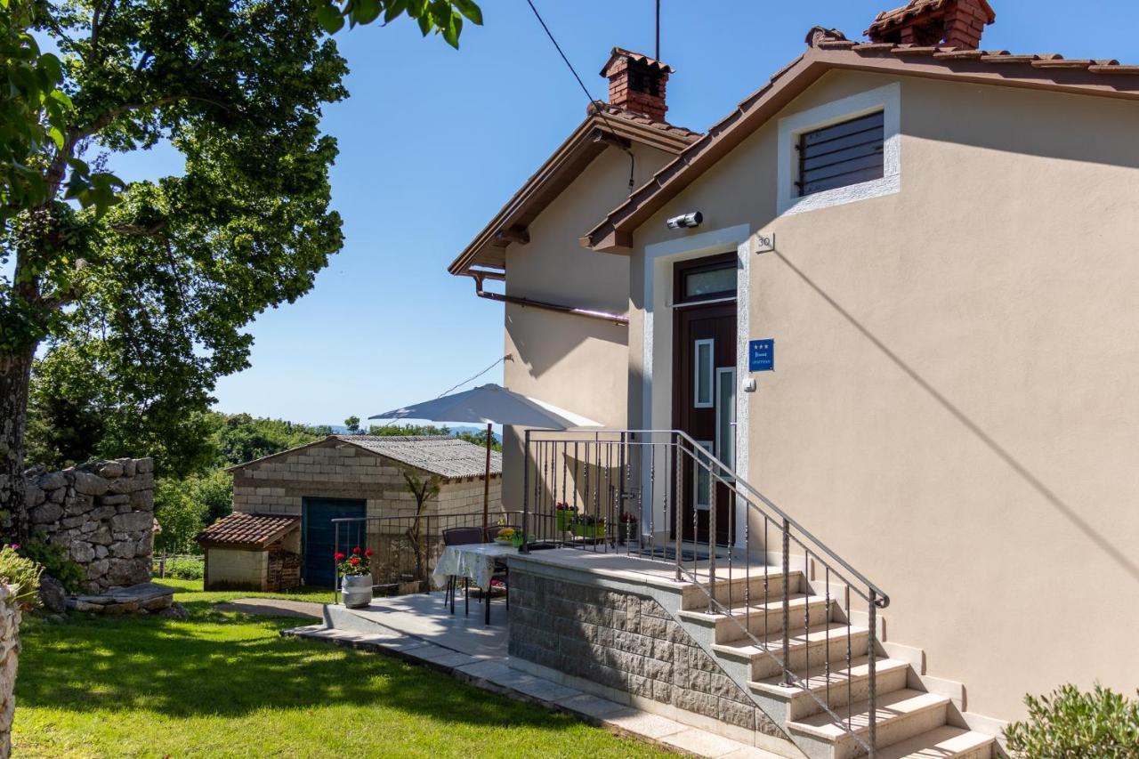 Apartman Danijela Zagorje Exteriér fotografie